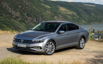 VW Passat sau similar 