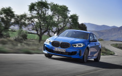 BMW Seria 1 sau similar